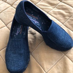 Sketchers Relaxed Fit casual shoes